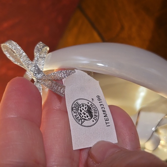 NWT-Appletree Designs-Iridescent Angel Nativity Scene Light Up Holiday O… - Picture 7 of 8